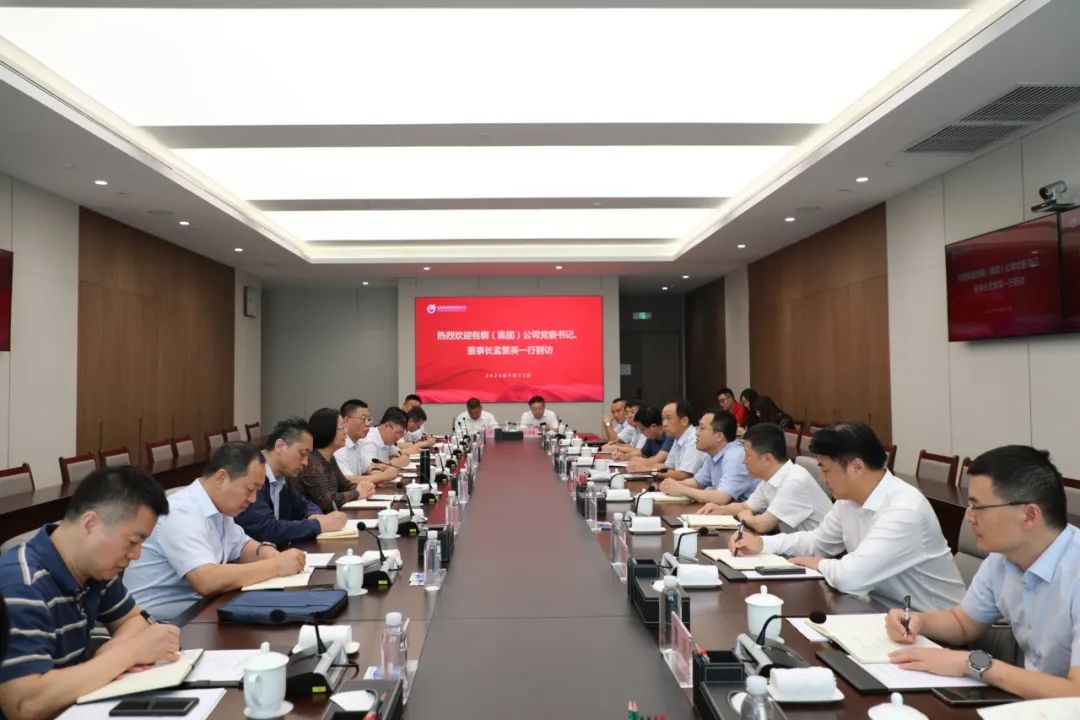 1696733288069062359